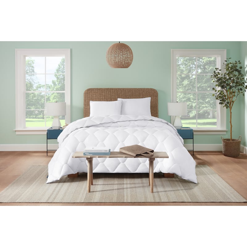 Serta Ocean Breeze Down Alternative Comforter