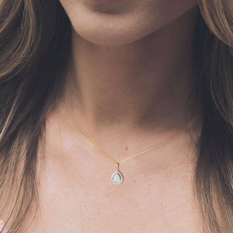 10K Gold 1/6ct TDW Diamond Cluster Halo Pendant Necklace for Women