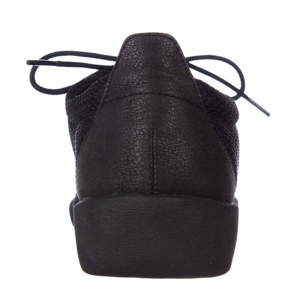 clarks sillian tino black