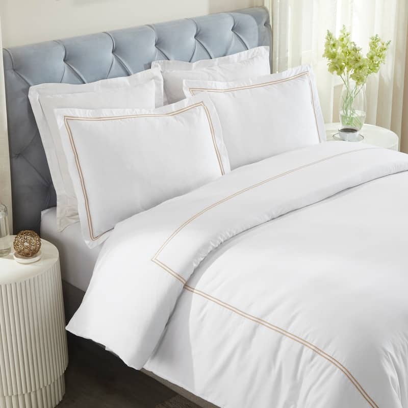 Superior Fieldstone Cotton Two-Line Embroidered Duvet Cover Set
