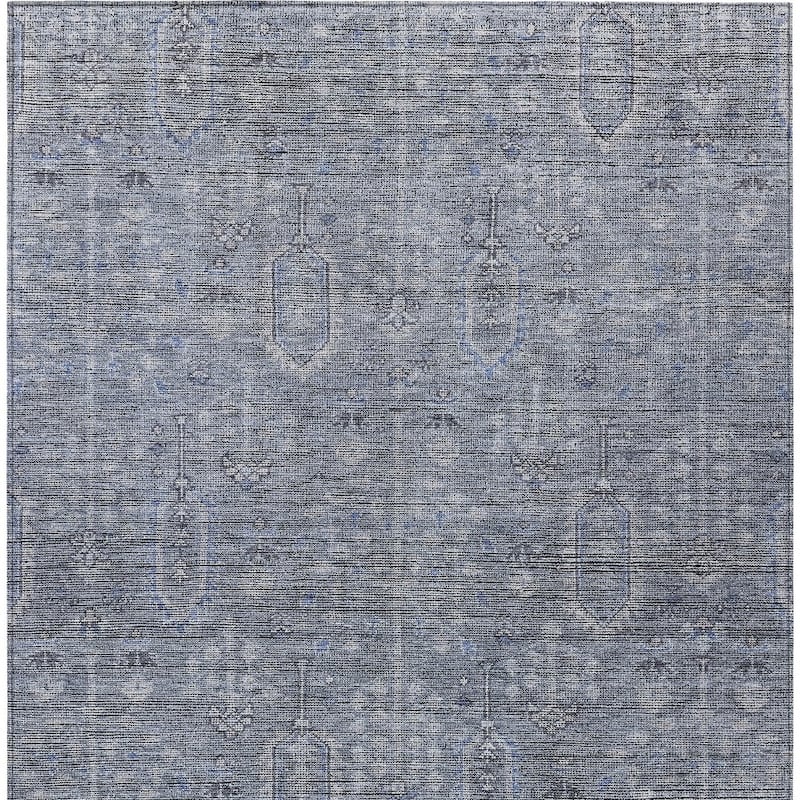 HomeRoots Southwestern Transitional Rectangle Outdoor Rug