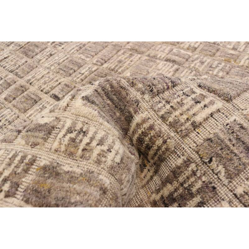 ECARPETGALLERY Hand Loomed Elysian Taupe Wool Rug - 5'4 x 7'8