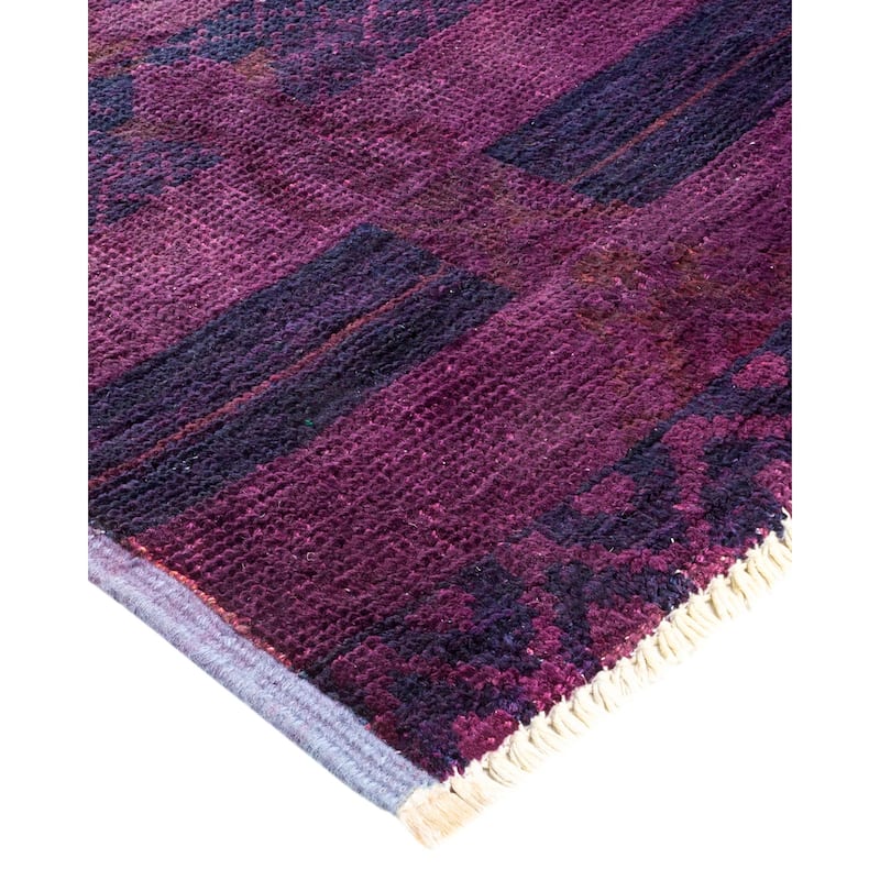 Overton Hand Knotted Wool Vintage Inspired Modern Contemporary Modern Purple Area Rug - 6' 1" x 8' 9"