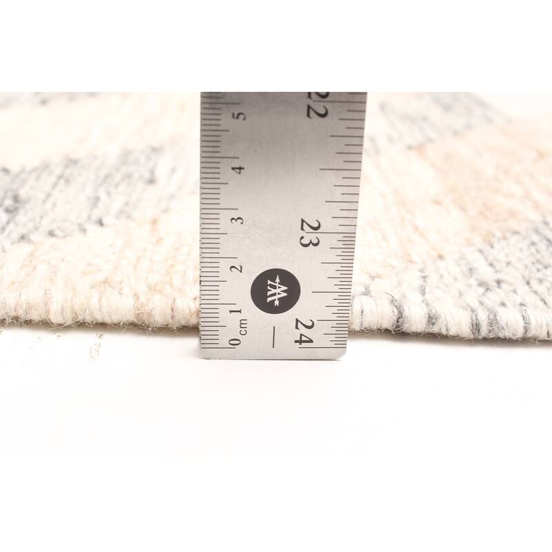 ECARPETGALLERY Flat-Weave Ankara FW Cream Wool Kilim - 5'5 x 7'5