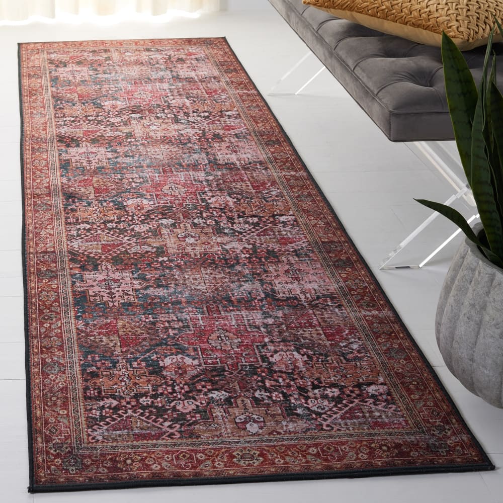 SAFAVIEH Tucson Machine Washable Slip Resistant Gena Oriental Rug