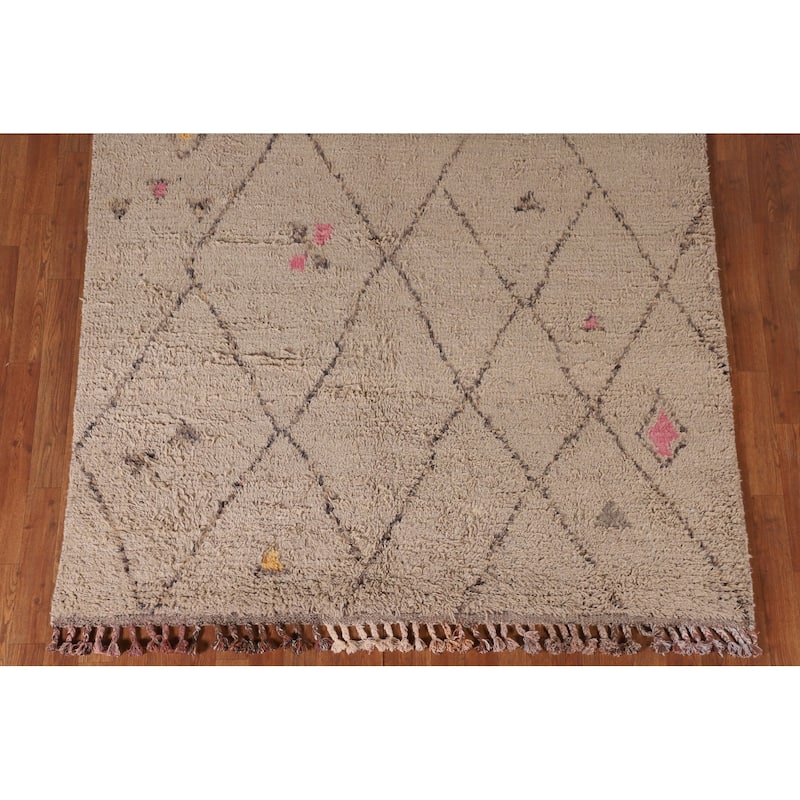 Geometric / Moroccan Style Area Rug Hand-Knotted Wool Carpet - 5'9" x 9'9"