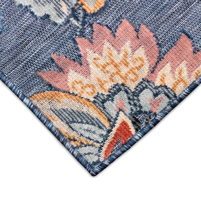 Liora Manne Canyon Ornamental Flower Indoor/Outdoor Rug