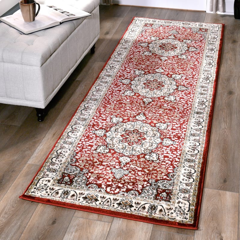 Vaso Collection Traditional Polypropylene Area Rug