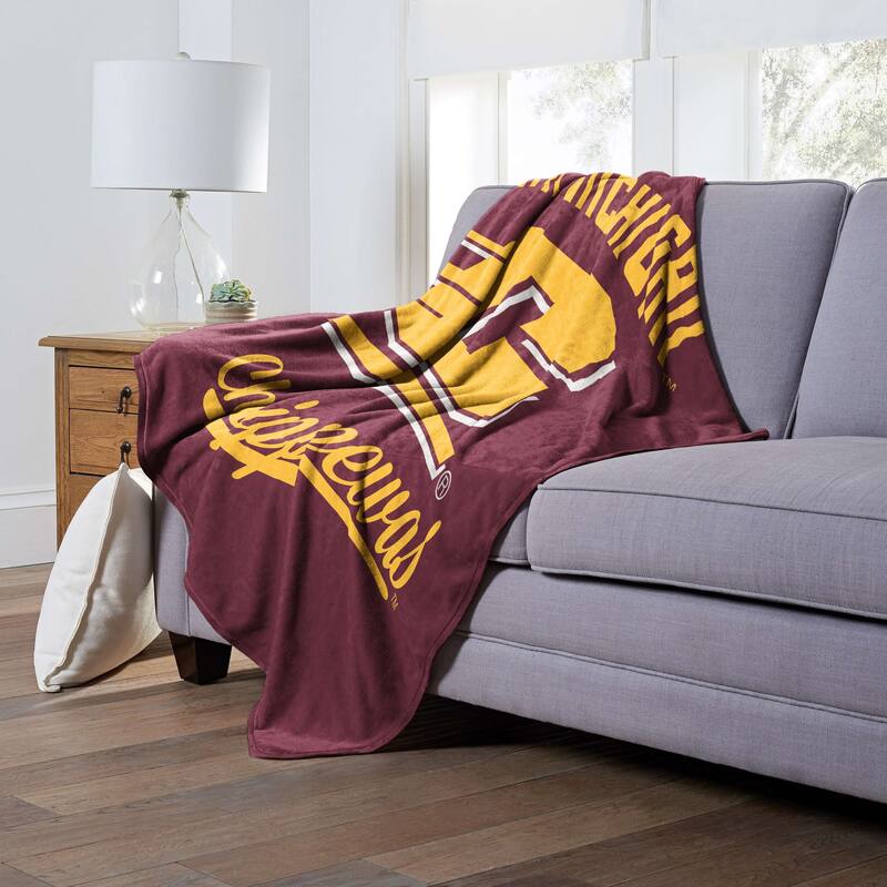 NCAA Mid-American Conference Alumni Silk Touch Throw Blanket