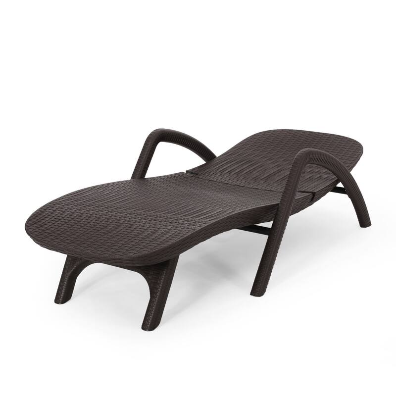 Resin Wicker Reclining Chair, Weather-Resistant Patio Chair Chaise Lounge Chair with Elegant Hand-Crafted Design