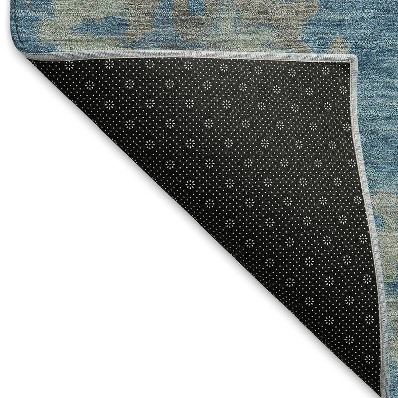 Machine Washable Indoor/ Outdoor Casual Traditional Chantille Rug