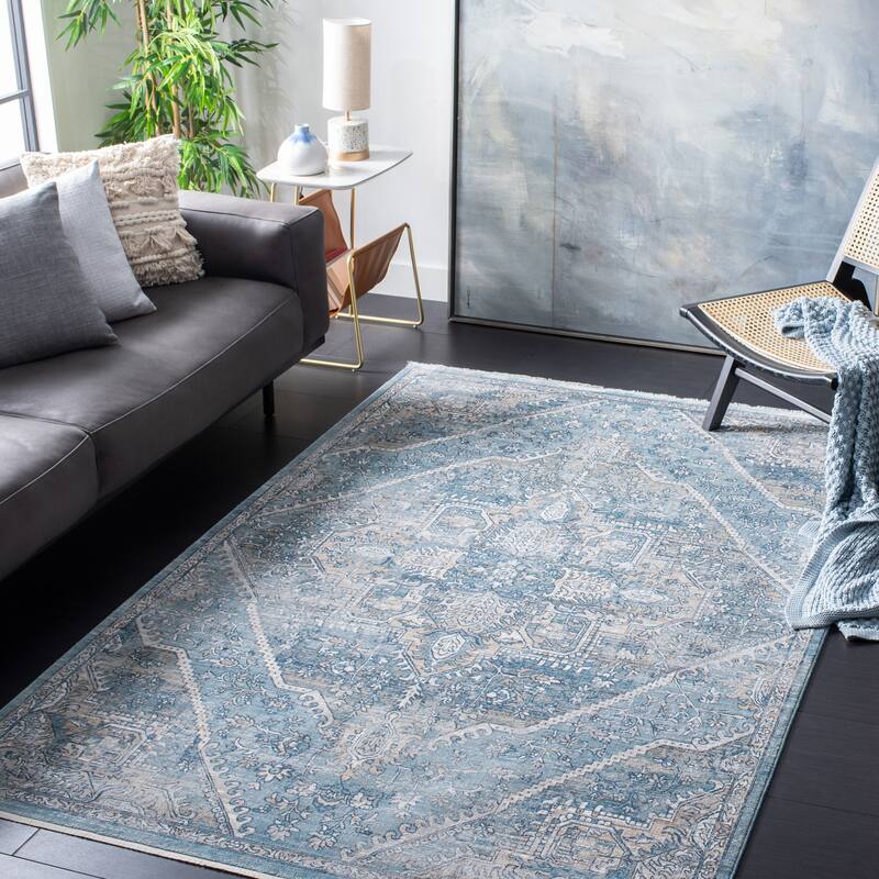 SAFAVIEH Victoria Dolly Traditional Oriental Rug - 3' x 5' - Blue/Grey
