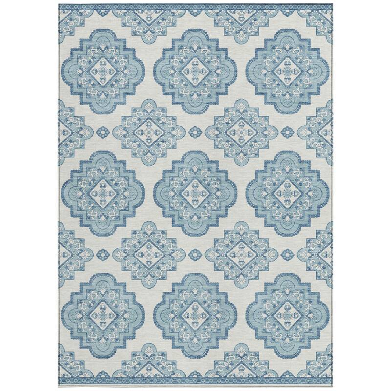 HomeRoots Medallion Transitional Rectangle Outdoor Rug