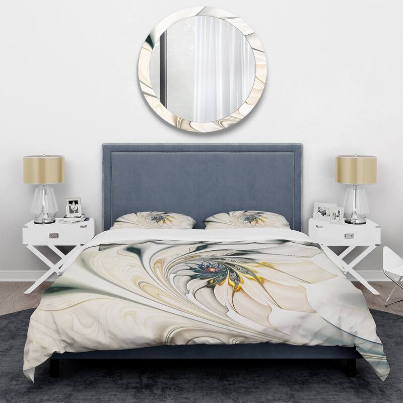Designart 'White Stained Glass Floral Art' Duvet Cover Set