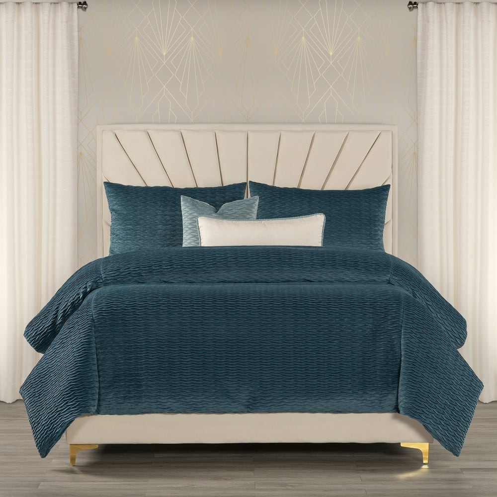 The Great Gatsby Velvet Wave Pleated Duvet & Insert Set