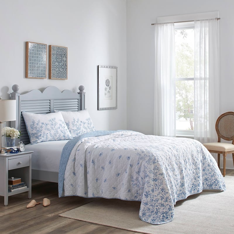 Laura Ashley Flora Cotton Reversible Blue Quilt Set