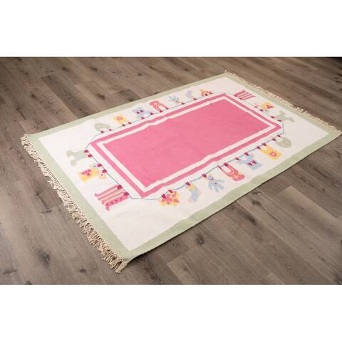 Cottage Home Multicolor Clothesline 6 x 6.5 ft Rug - 6 x 6.5 ft