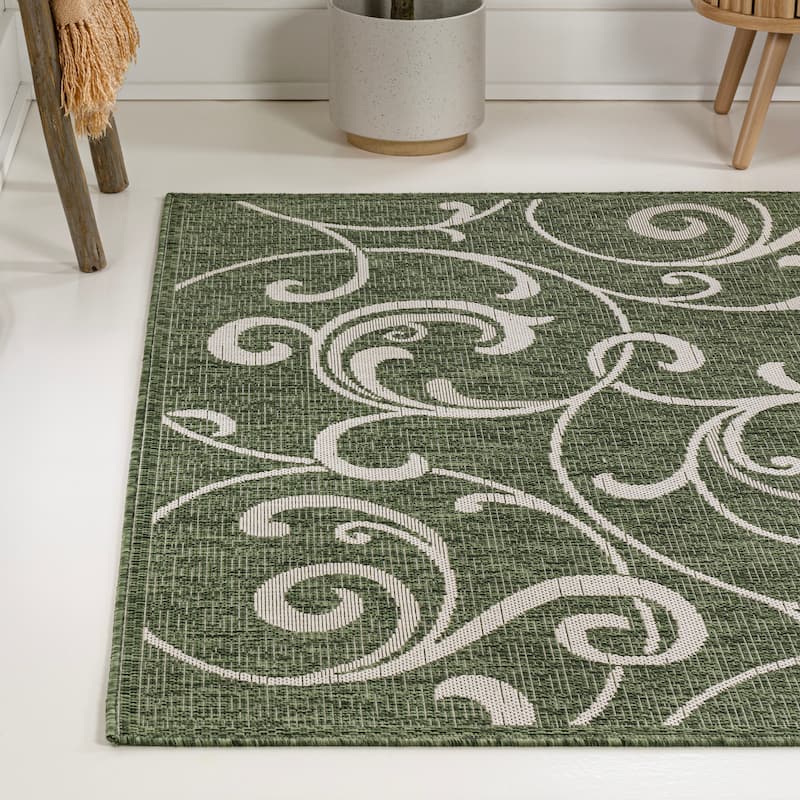 JONATHAN Y Isla Traditional Classic All-Over Scroll Green/Cream Indoor/Outdoor Area Rug