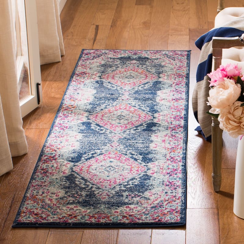 SAFAVIEH, Evoke Seniha Vintage Boho Medallion Rug