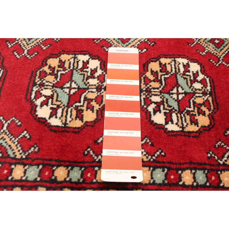 ECARPETGALLERY Hand-knotted Peshawar Bokhara Red Wool Rug - 4'0 x 6'3