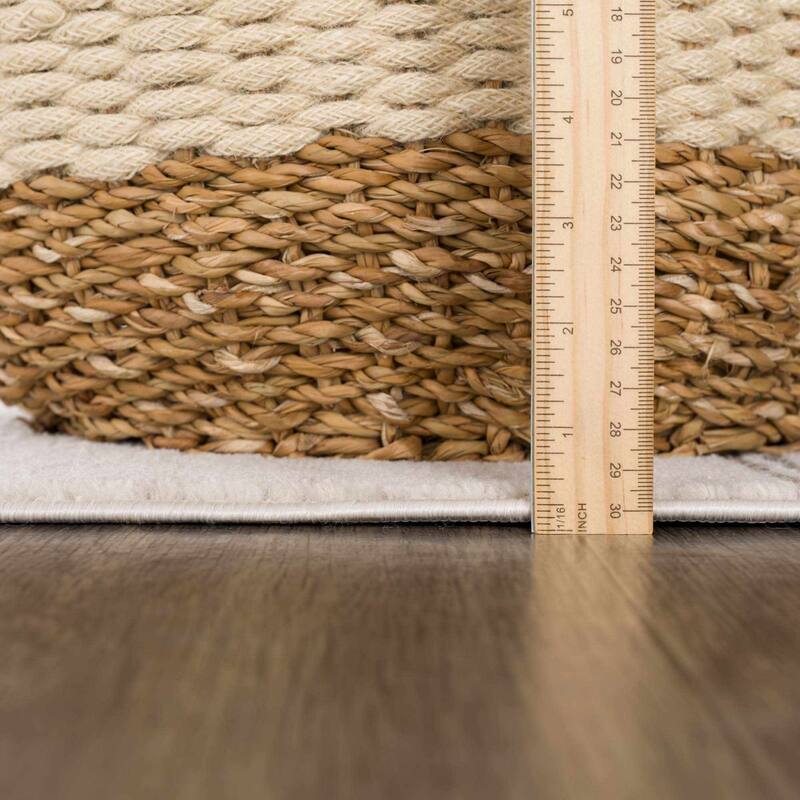 Pertek Bohemian Farmhouse Traditional Area Rug