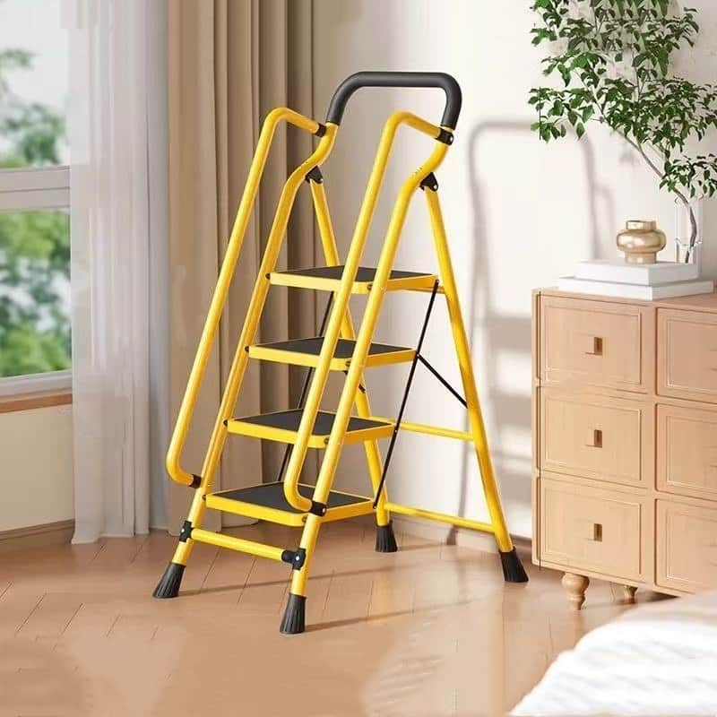 4 Step Ladder with Handrails, Folding Step Stool with Anti-Slip Wide Pedals
