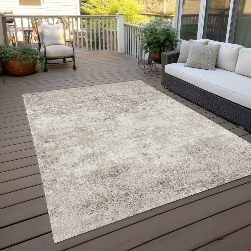 Machine Washable Indoor/ Outdoor Abstract Pixels Chantille Rug