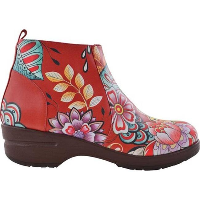 clog bootie