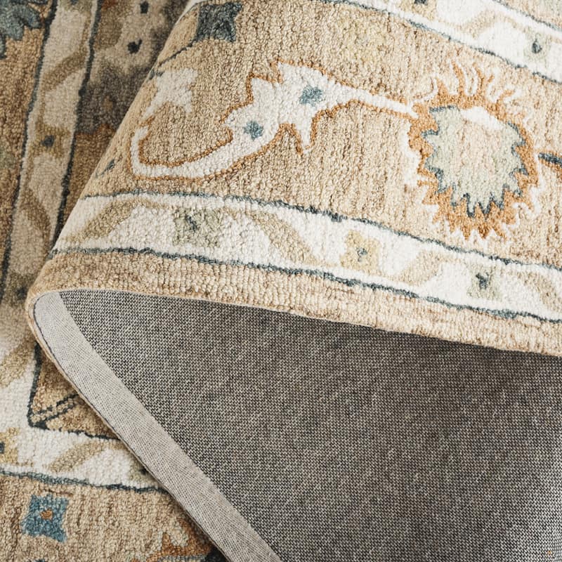 SAFAVIEH Handmade Metro Mabel Wool Rug