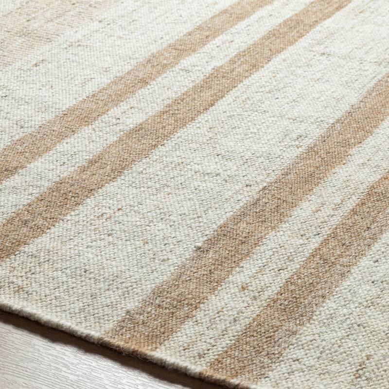 Livabliss Bolu Cottage Area Rug