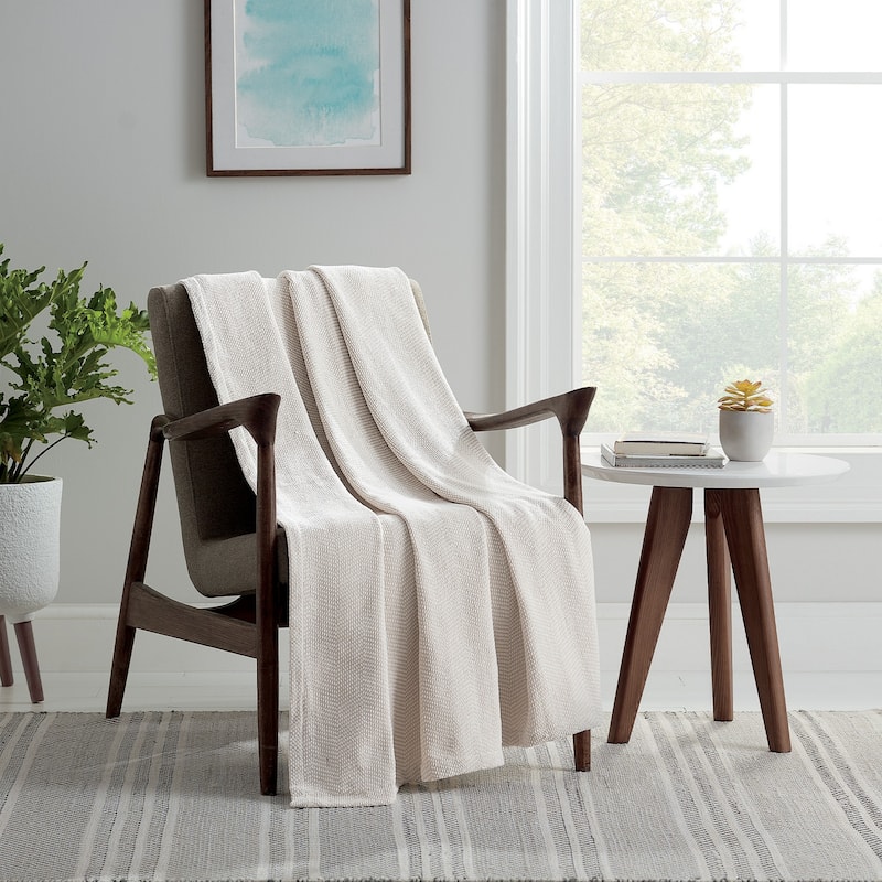 Aston & Arden Luxury Chenille All Season Throw