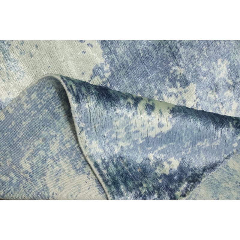 Hand-knotted Modern Silk Blue Abstract Oriental Area Rug - 8' 0'' X 5' 5''