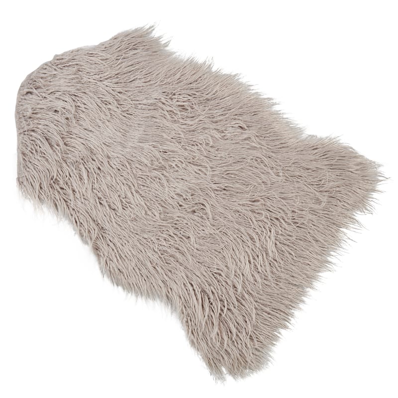 Soft Faux Mongolian Fur Rug - 24"x35" - Fog