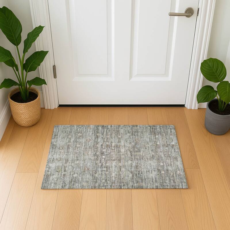 Premium Washable Super Soft Vintage Traditional Mayfield Rug - Taupe - 1'8" x 2'6"