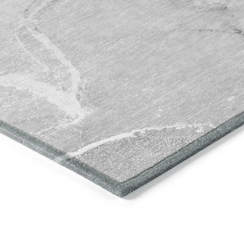 Machine Washable Indoor/ Outdoor Abstract Chantille Rug