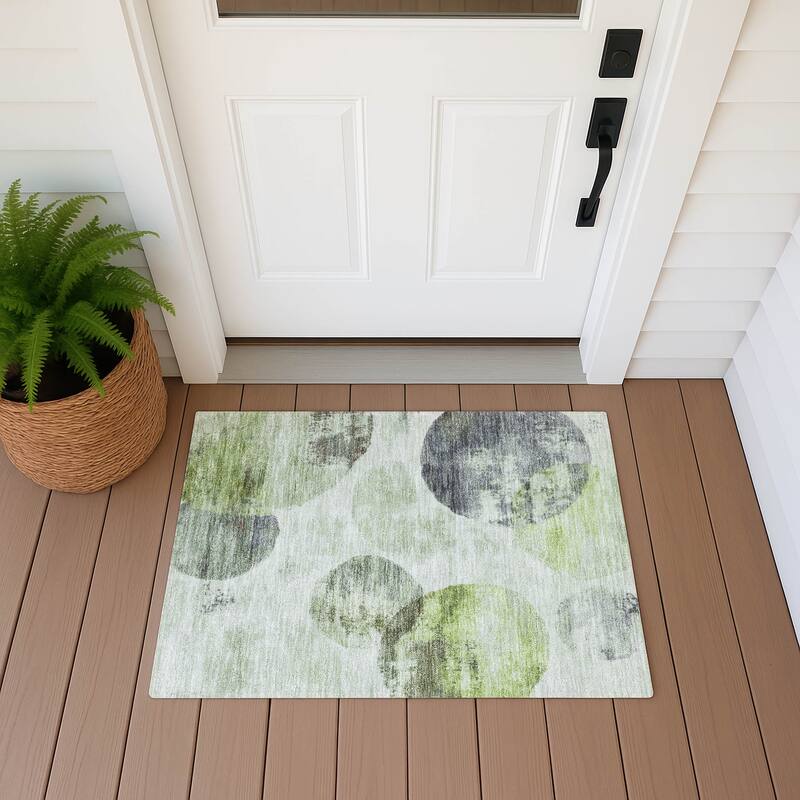 Machine Washable Indoor/ Outdoor Contemporary Micha Chantille Rug - Aloe - 1'8" x 2'6"