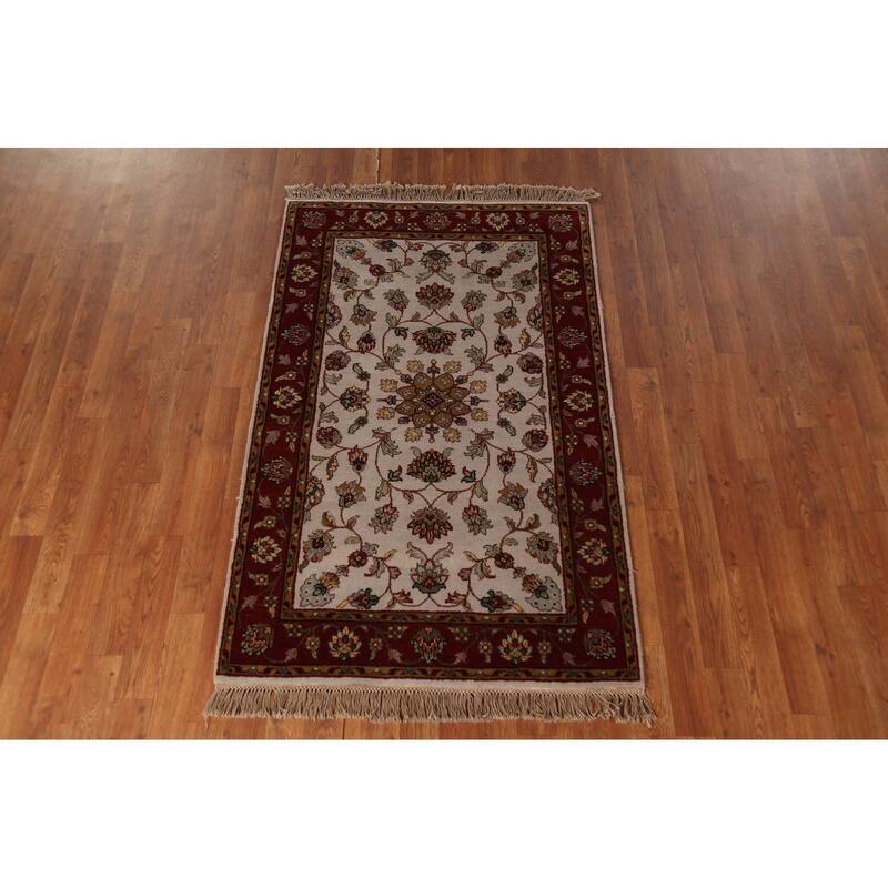 Floral Ivory Agra Indian Foyer Rug Hand-Knotted Wool Carpet - 3'1"x 5'1"