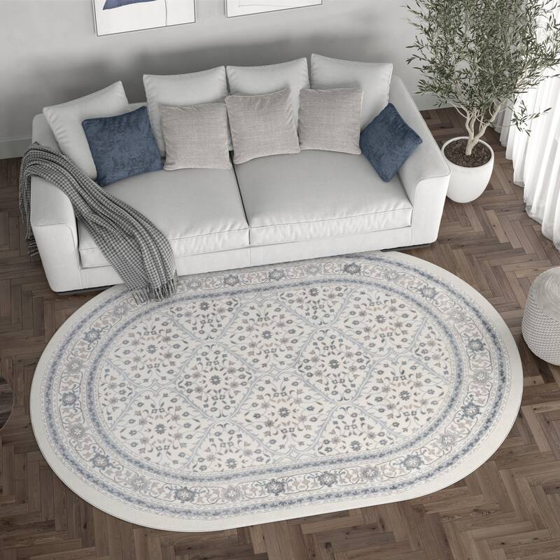Carrington Traditional Oriental Indoor Area Rug