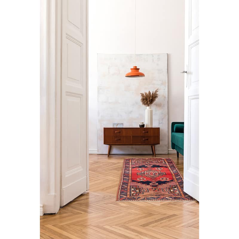 ECARPETGALLERY Hand-knotted Anadol Red Wool Rug - 4'3 x 9'5