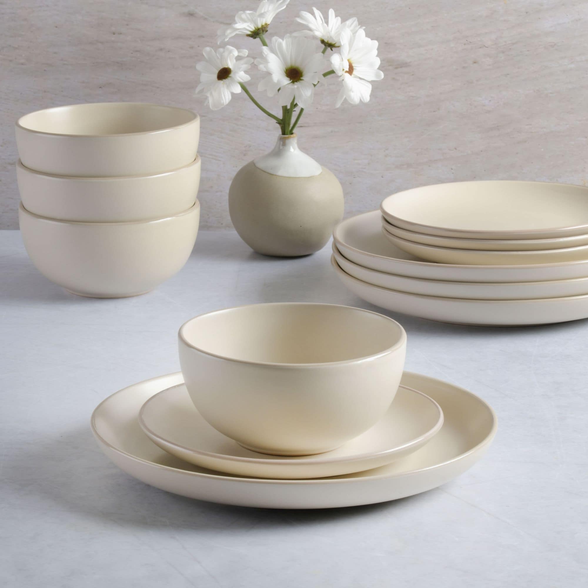 Gibson Home Rockaway Round Stoneware Dinnerware Set Service For 4 12pcs Cream