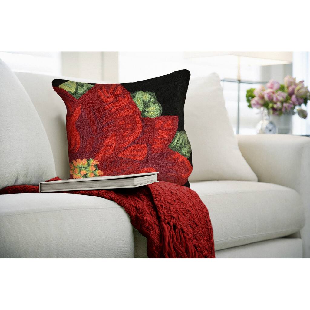 Liora Manne Frontporch Poinsettia Indoor/Outdoor Pillow Black 18" Square