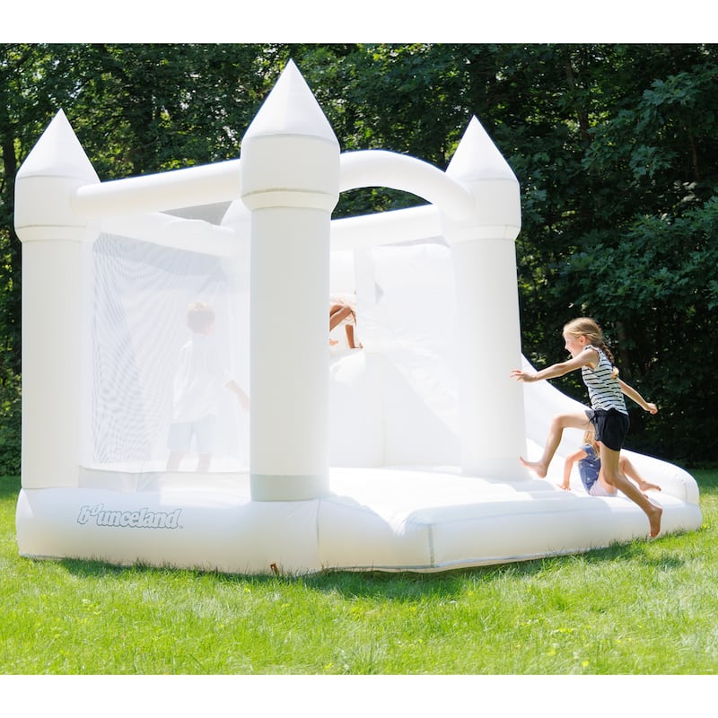 Bounceland Castle Palace DayDreamer Cloud Bounce House