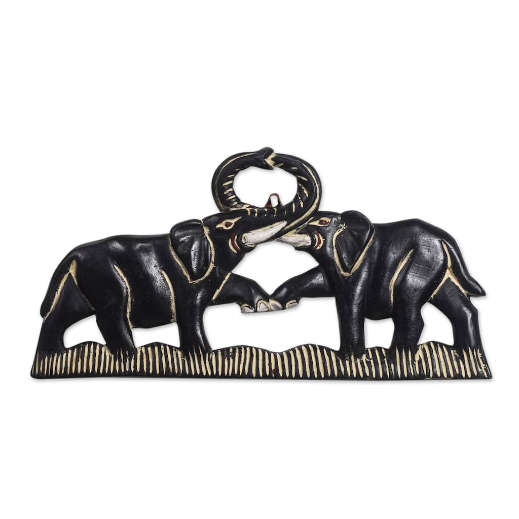 Handmade Elephant Fight Wood wall sculpture (Ghana)