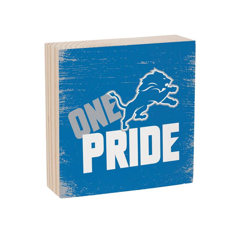 Detroit Lions Wooden Tabletop Mantel Shelf Sign