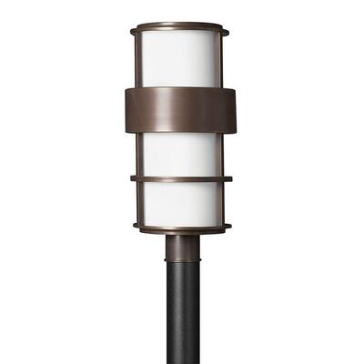 Hinkley Lighting Saturn 120v 1 Light 21.75" Tall Post Light with