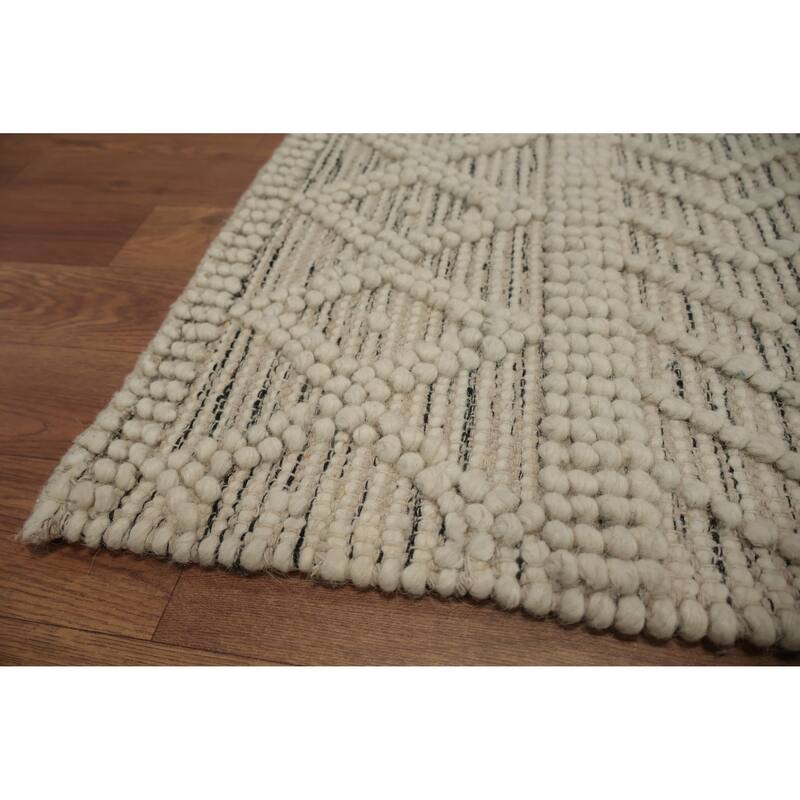 Hand Knotted Oriental 100% Wool Carpet Modern Geometric Beige & Ivories Modern Gotti Design Area Rug - 7' 4'' X 4' 11''