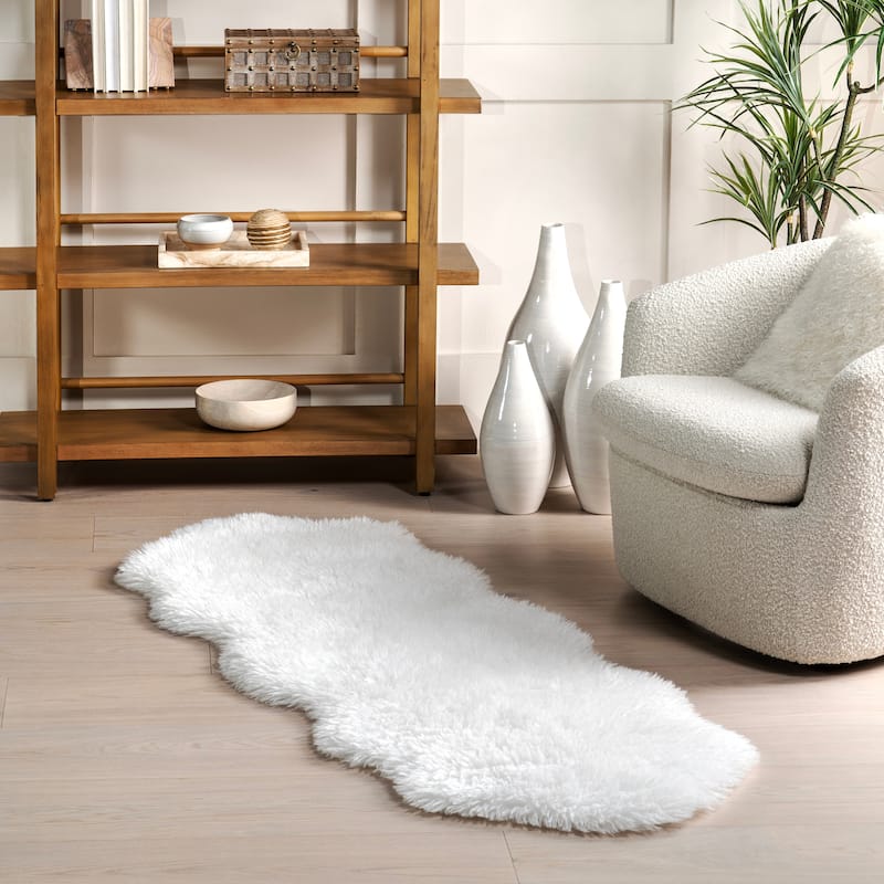 Nuloom Salome SpinClean Plush Faux Sheepskin Machine Washable Area Rug - 2' x 6' - 2' x 6' - Ivory - Hide-Shaped