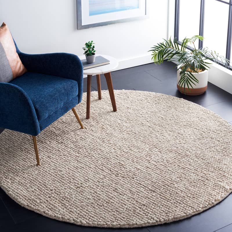 SAFAVIEH Handmade Natura Gerta Wool Rug - 8' Round - Beige - Round