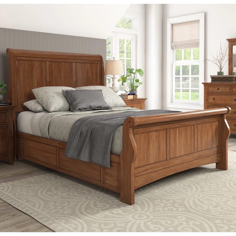 Ediline Wood Sleigh Bed by iNSPIRE Q Classic