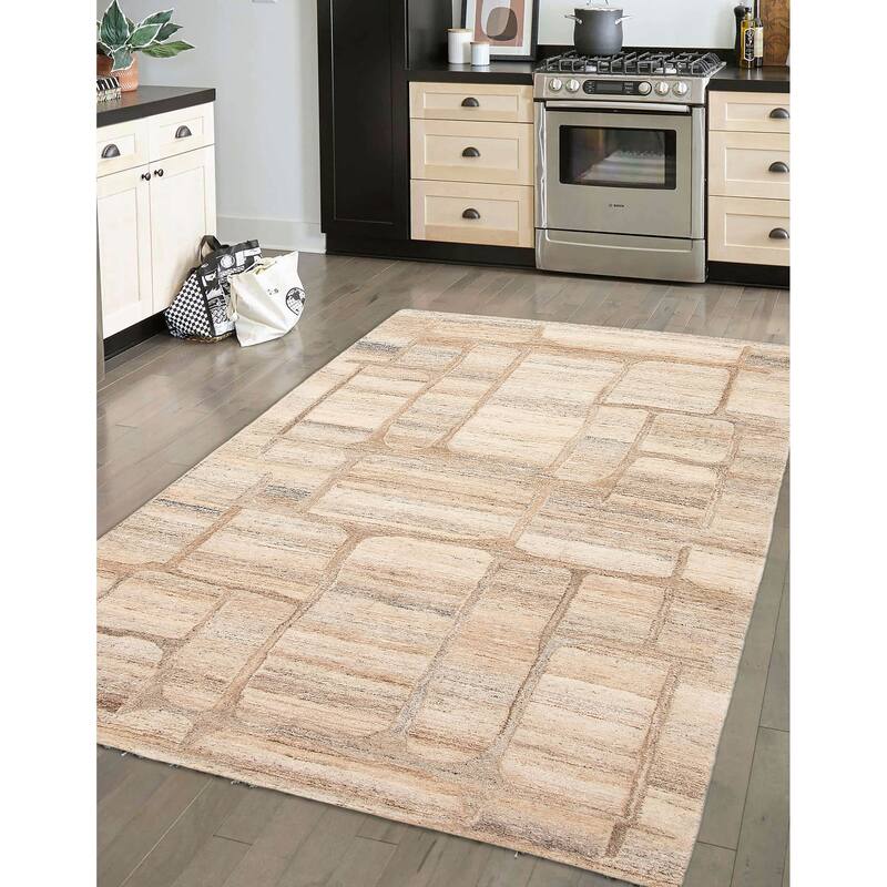 ECARPETGALLERY Hand Tufted Timeless Tan Wool Rug - 5'0 x 7'11